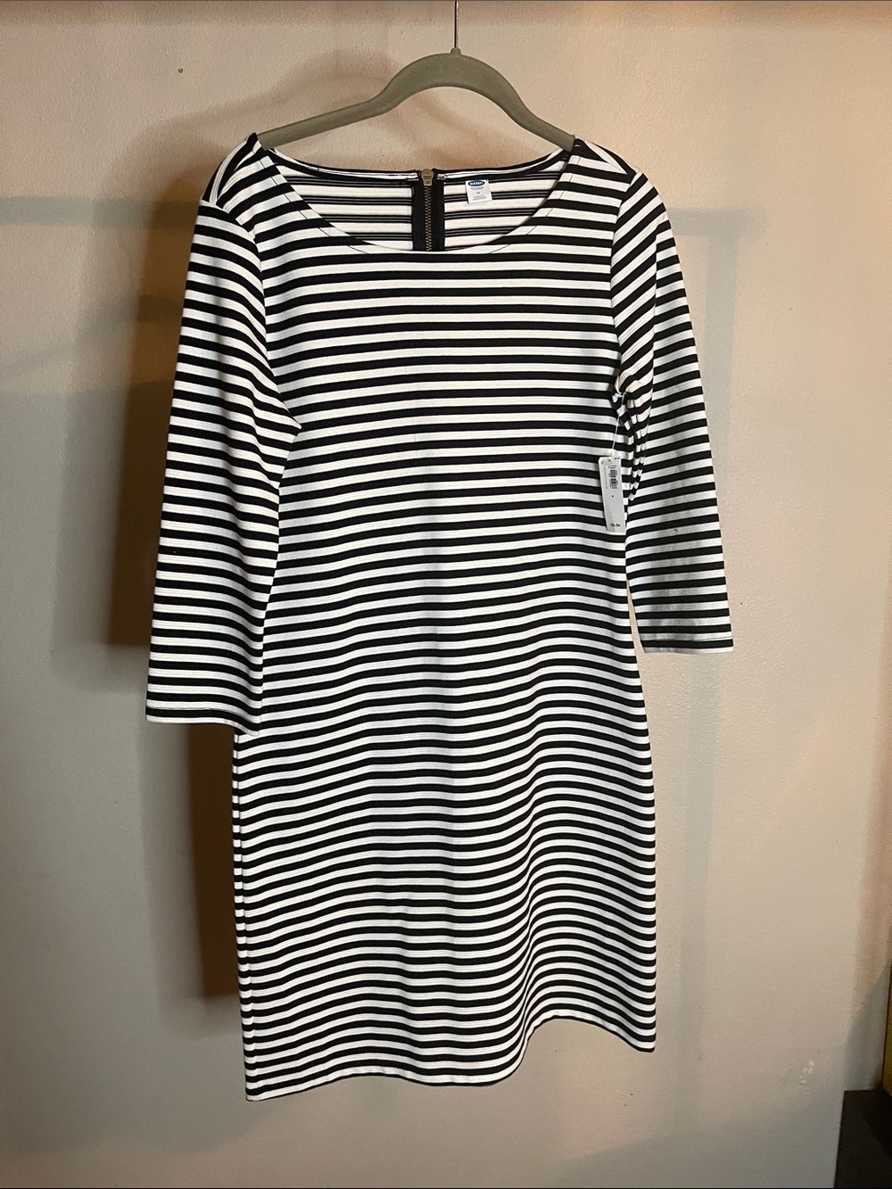 Old Navy Black & White Striped Long Sleeve Dress